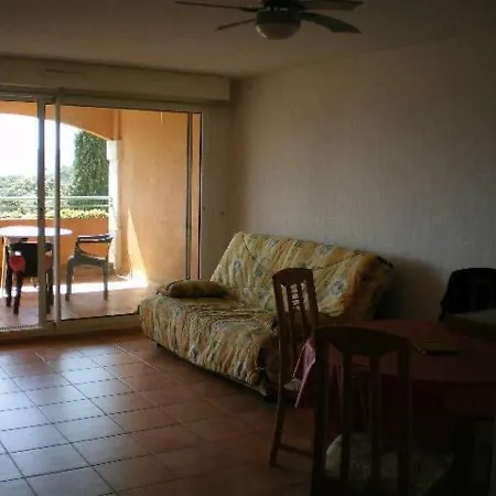 Spacieux 2 Pieces Avec Terrasse Et Vue Degagee, Proche Du Quartier Le Pin De - Fr-1-308-51 Apartament Bormes-les-Mimosas